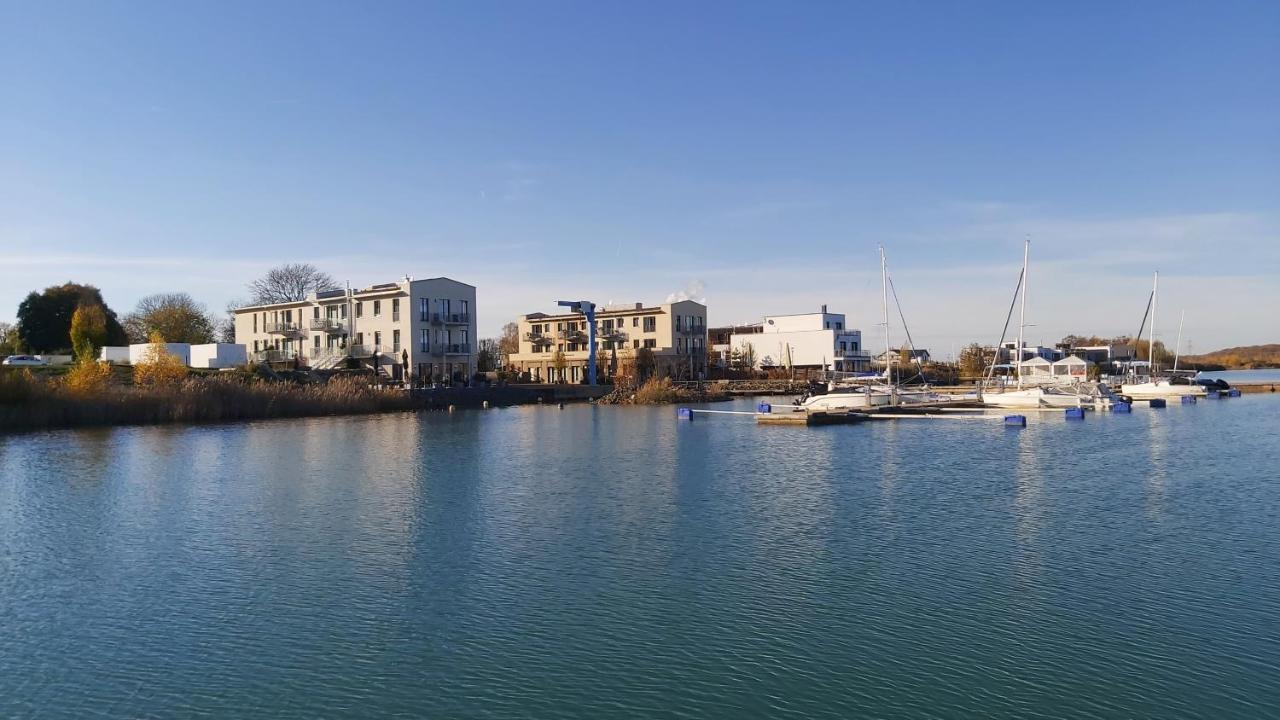 Hafen 15 - Ihre Ferienwohnung Am Hainer See Bei Leipzig Neukieritzsch Exterior photo